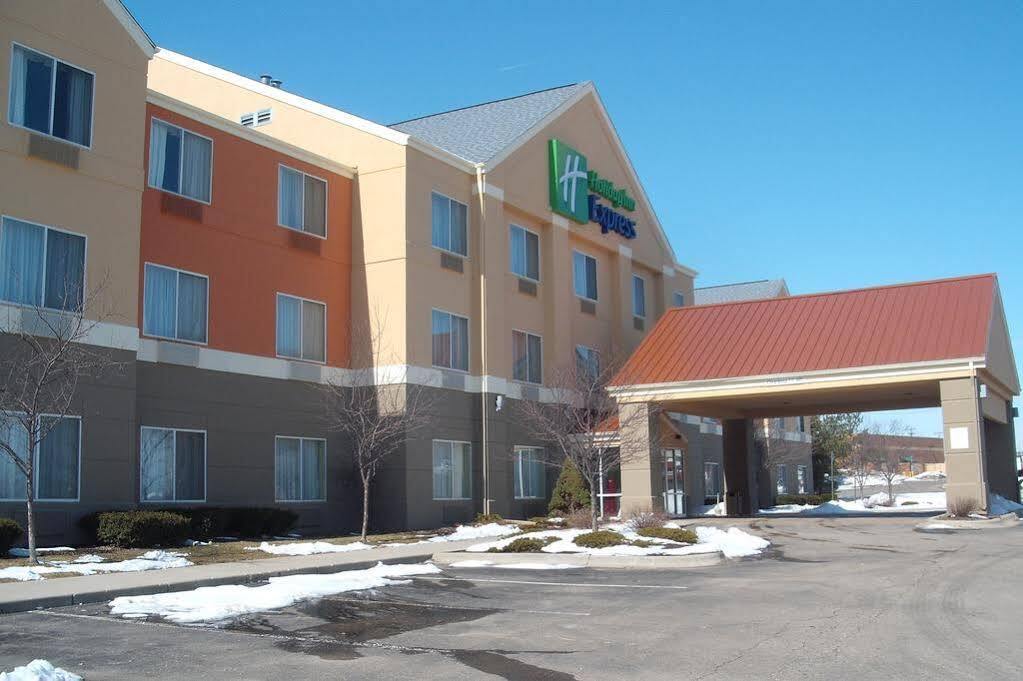 Holiday Inn Express Lapeer By Ihg Экстерьер фото